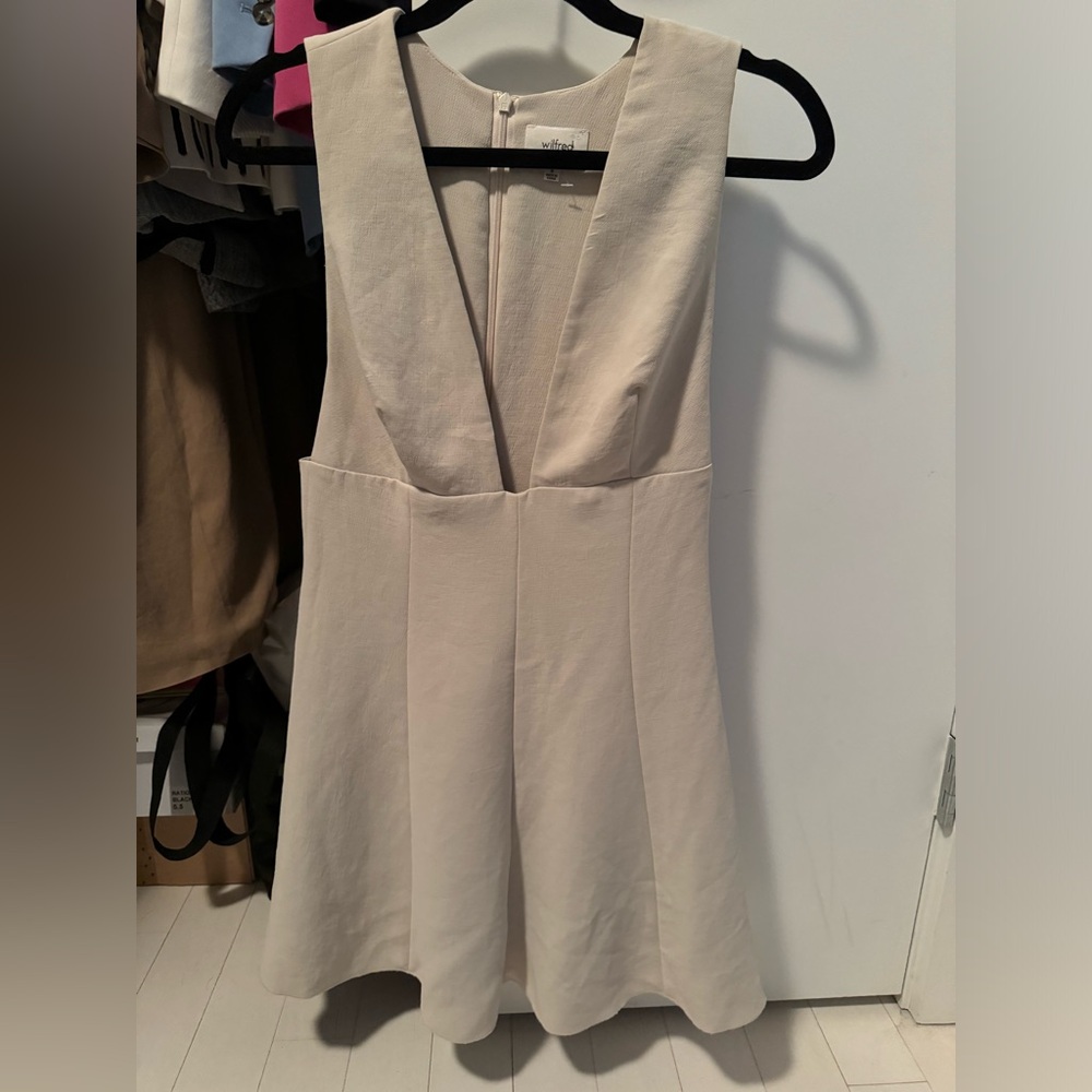 Aritzia Dress - size 0